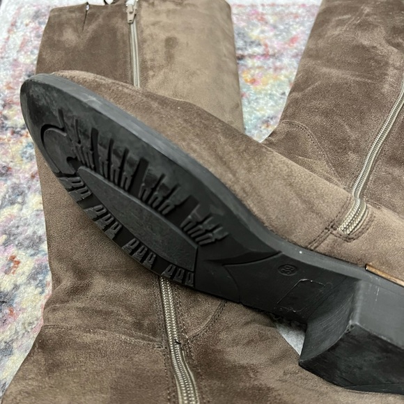 G.C Shoes Boots - Picture 4 of 8